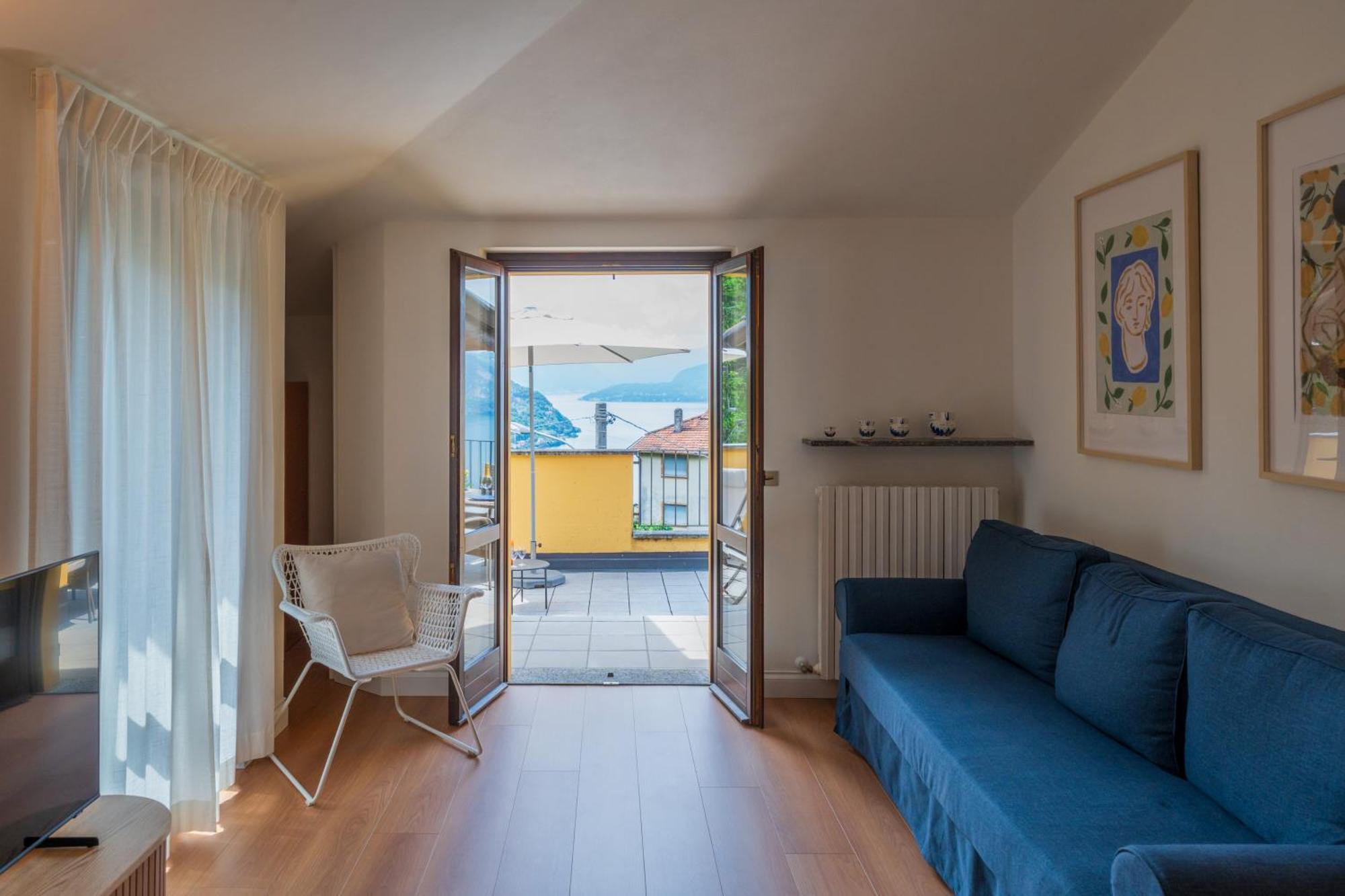 Stunning Apartment- Terrace And Swimming Pool Bellano Exterior photo
