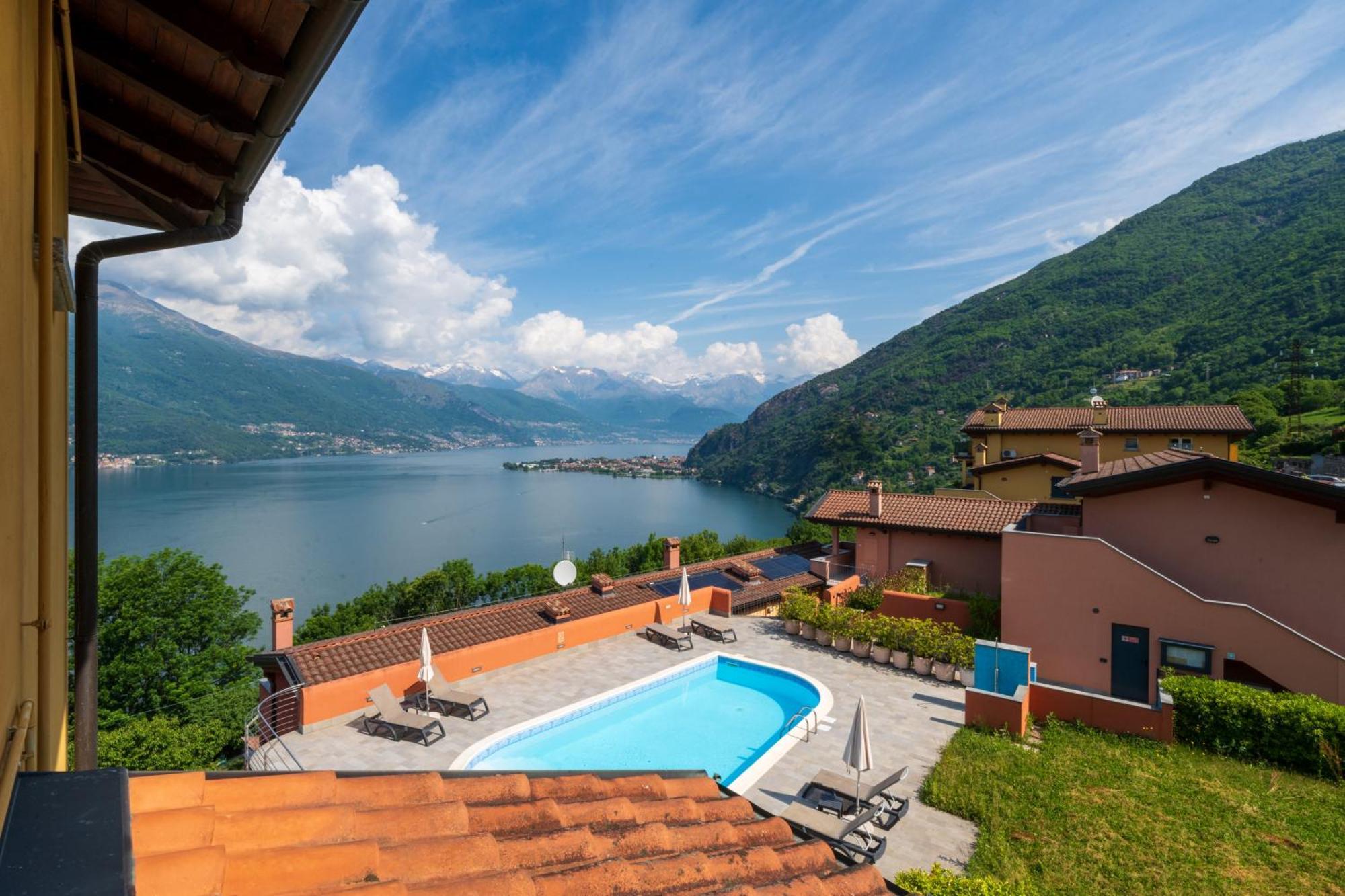 Stunning Apartment- Terrace And Swimming Pool Bellano Exterior photo